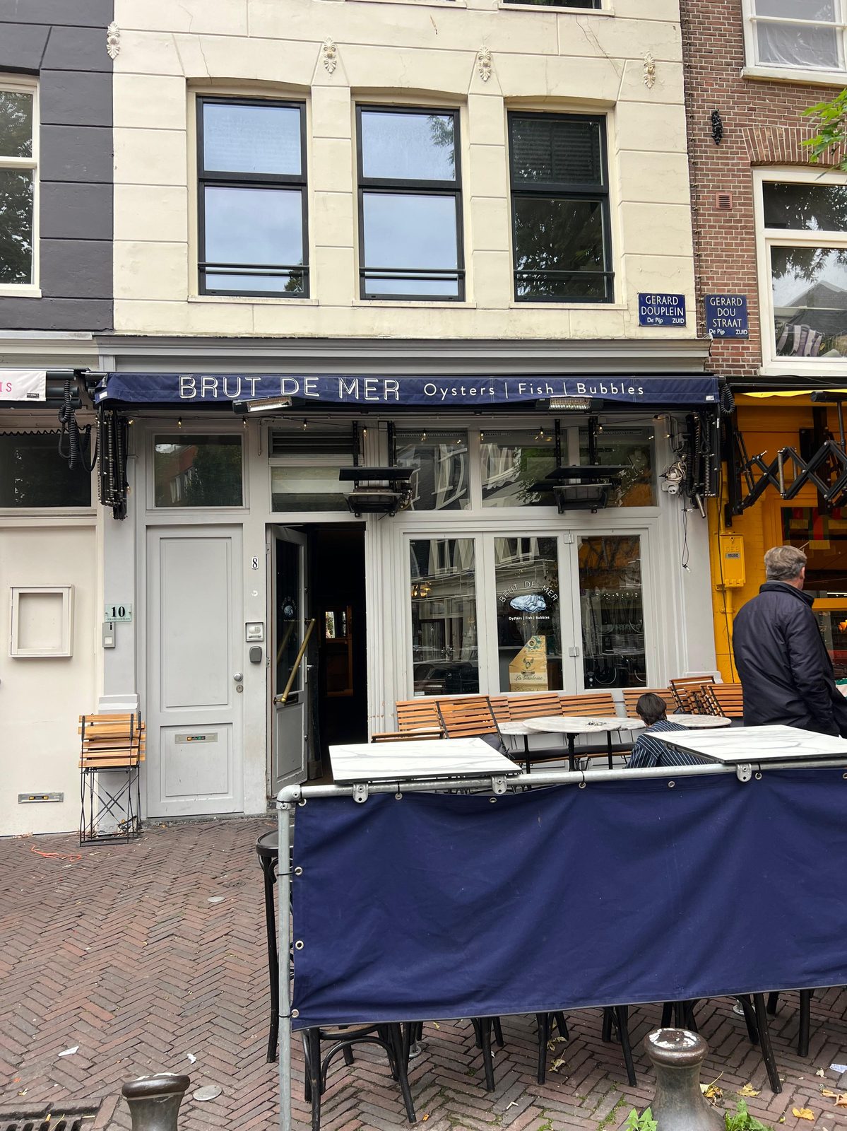 Brut de Mer gevel — voor